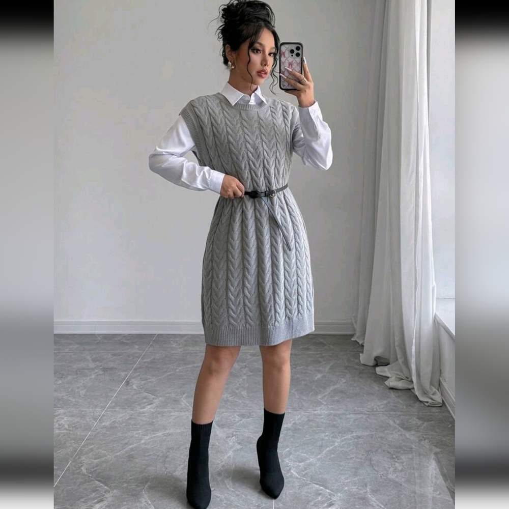 Women's Solid Color Simple Sleeveless Knit Sweater Dress - Picture 1 of 7